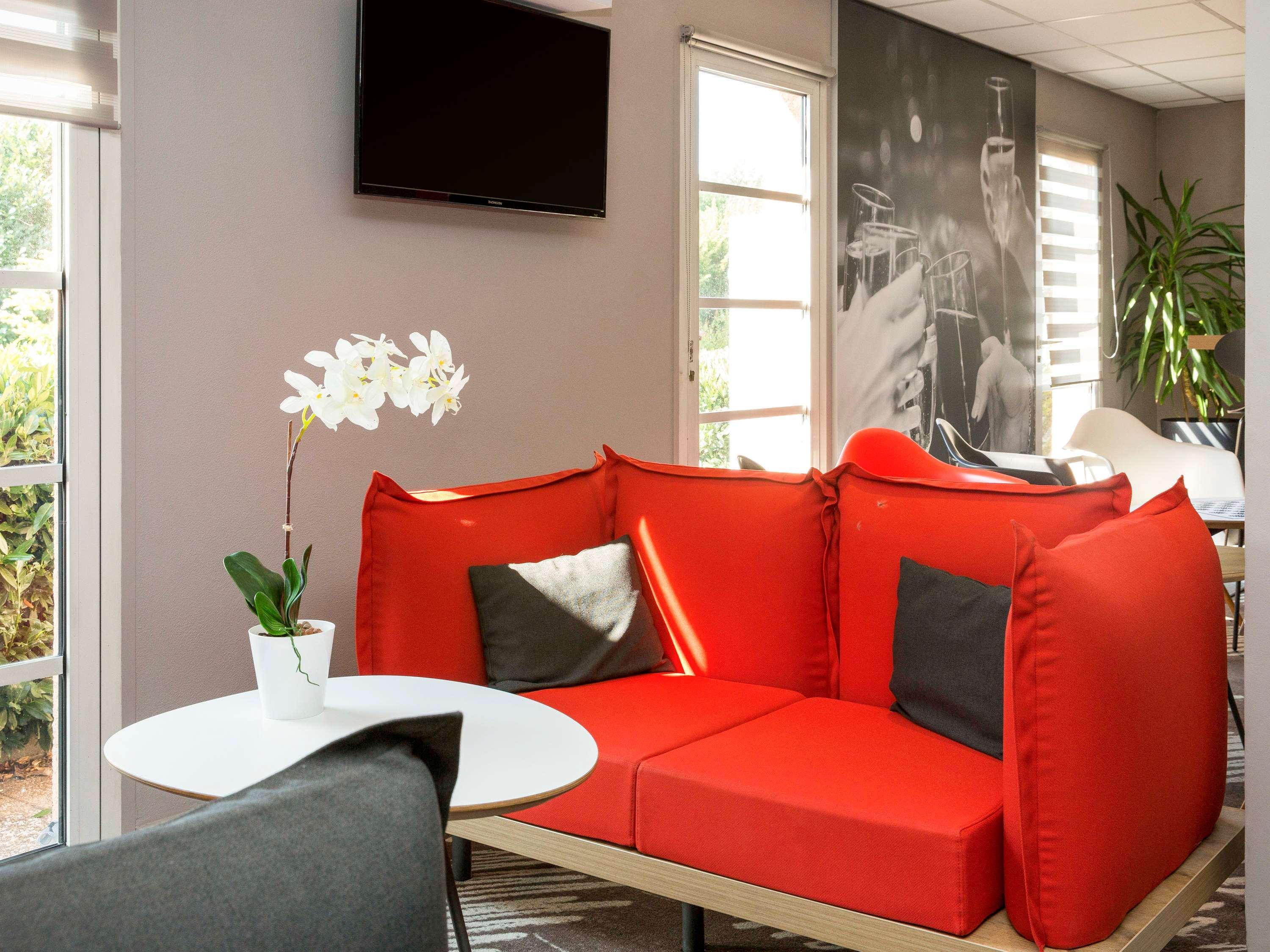 Ibis Budget Sisteron Εξωτερικό φωτογραφία